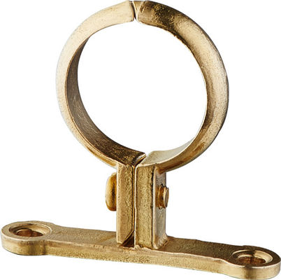 Clampo per tubi utilizzato in idraulica e applicazioni industriali